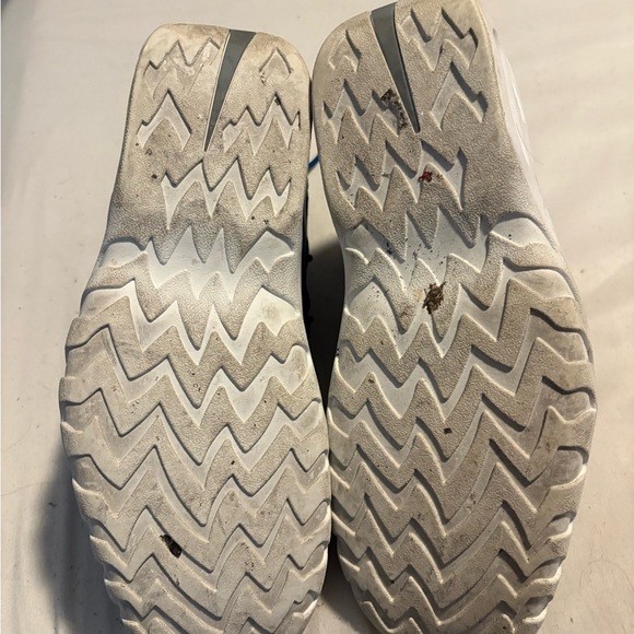 Nike Blue High-Top Athletic Shoes - Picture 5 of 5